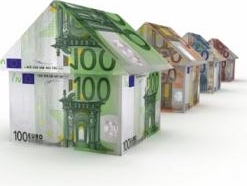 Объем выдачи ипотеки в России за полгода вырос в 1,8 раза