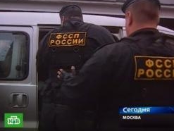 Имущество жителей Рублевки арестовали за коммунальные долги